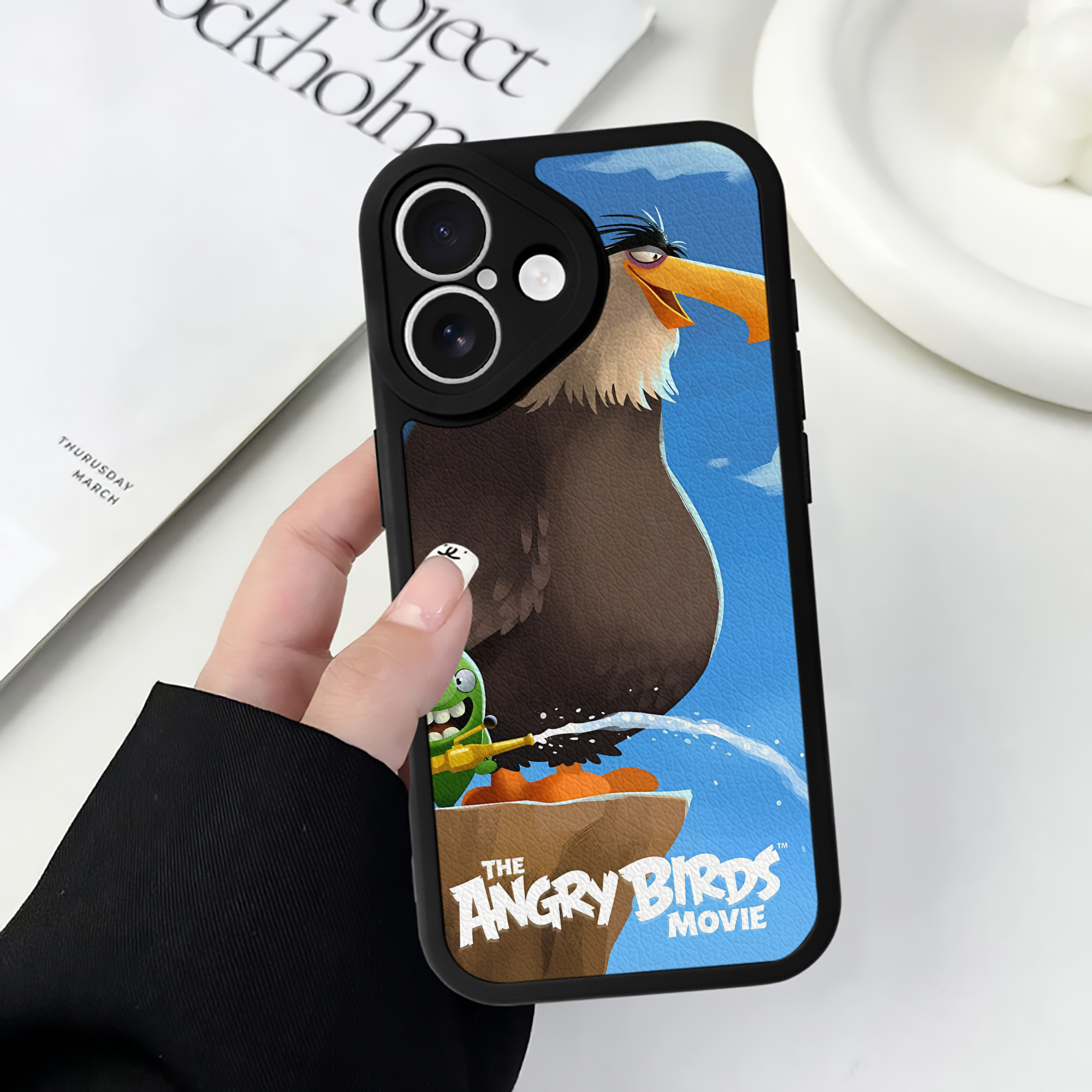 （画像用） Angry Birds アングリーバード 【iPhone 16シリーズ対応】シリコンスマホケース（レザー調） 材質：シリコン